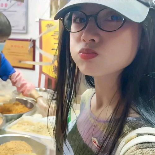 娱乐吃瓜酱头像是谁啊女,这位神秘女生的独特魅力