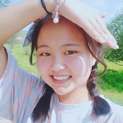 娱乐吃瓜群头像图片女,揭秘娱乐吃瓜群头像中的魅力女生