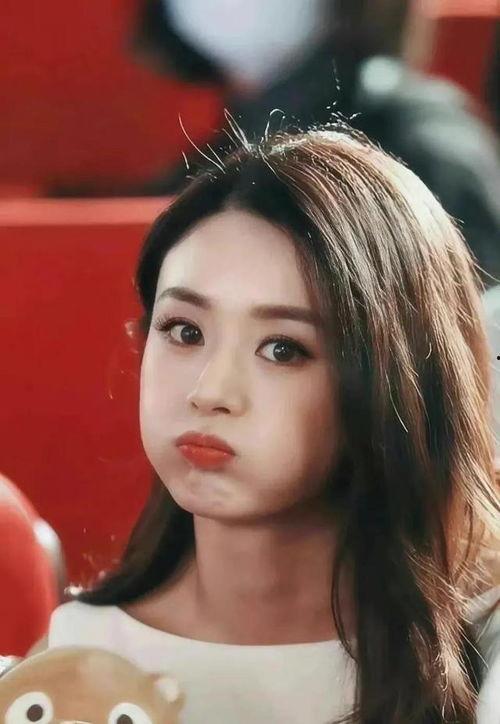 明星吃瓜娱乐小葱花,明星吃瓜界的“瓜王”