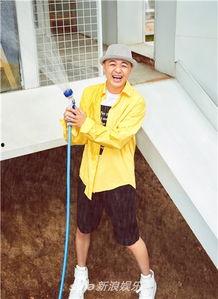 搞笑娱乐吃瓜少女视频